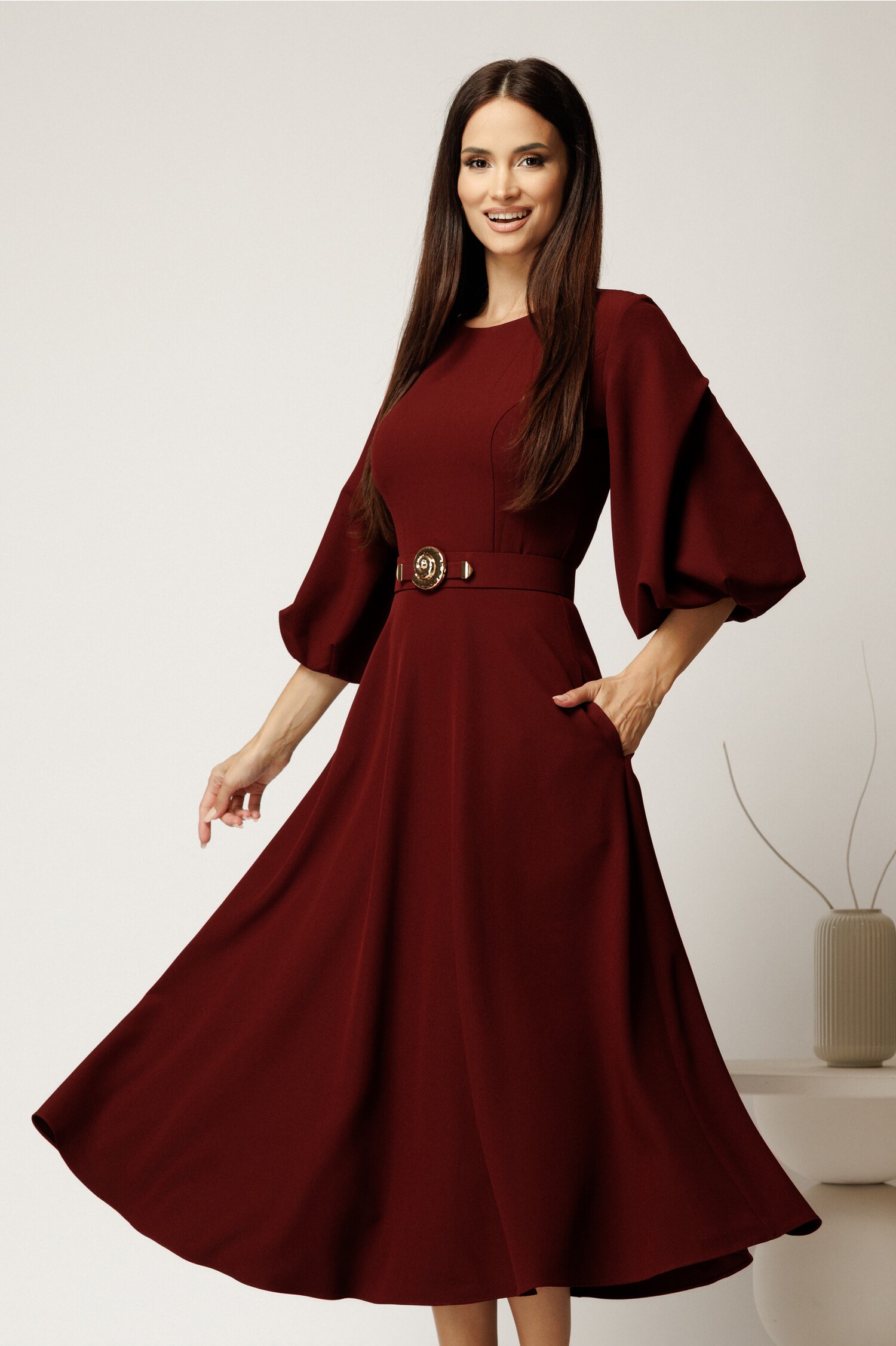 Rochie Midi Bordo Crep cu Maneci Bufante