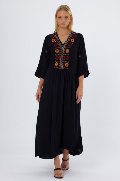 Rochie Neagra Eleganta cu Broderie | Vale Woman