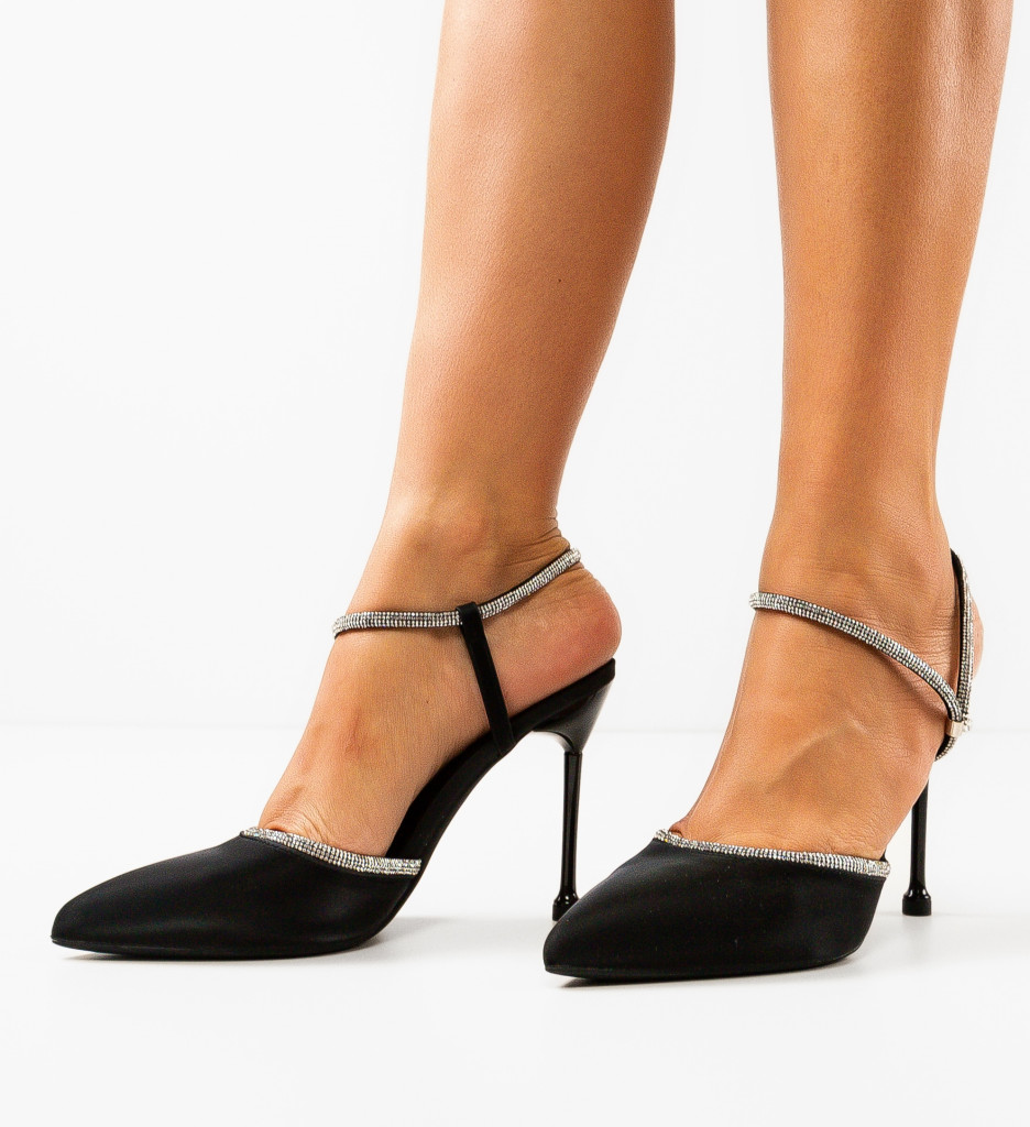 Pantofi Ealhs Negri - Eleganță și Confort