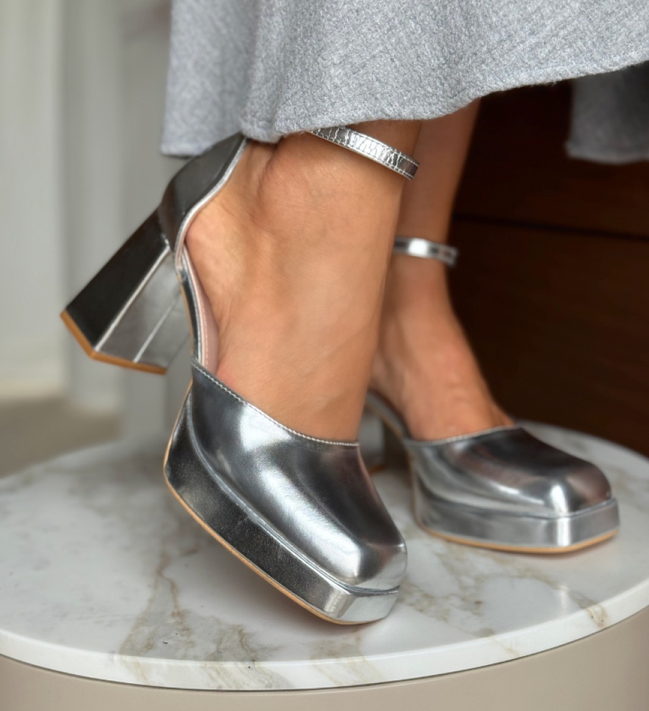 Pantofi Kausar Argintii - Eleganta la Fiecare Pas