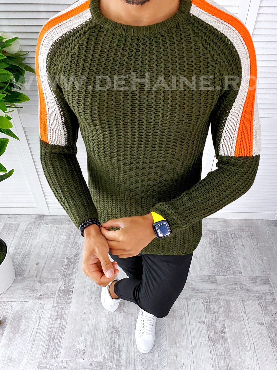 Pulover Barbati Kaki Slim Fit - Stil Modern