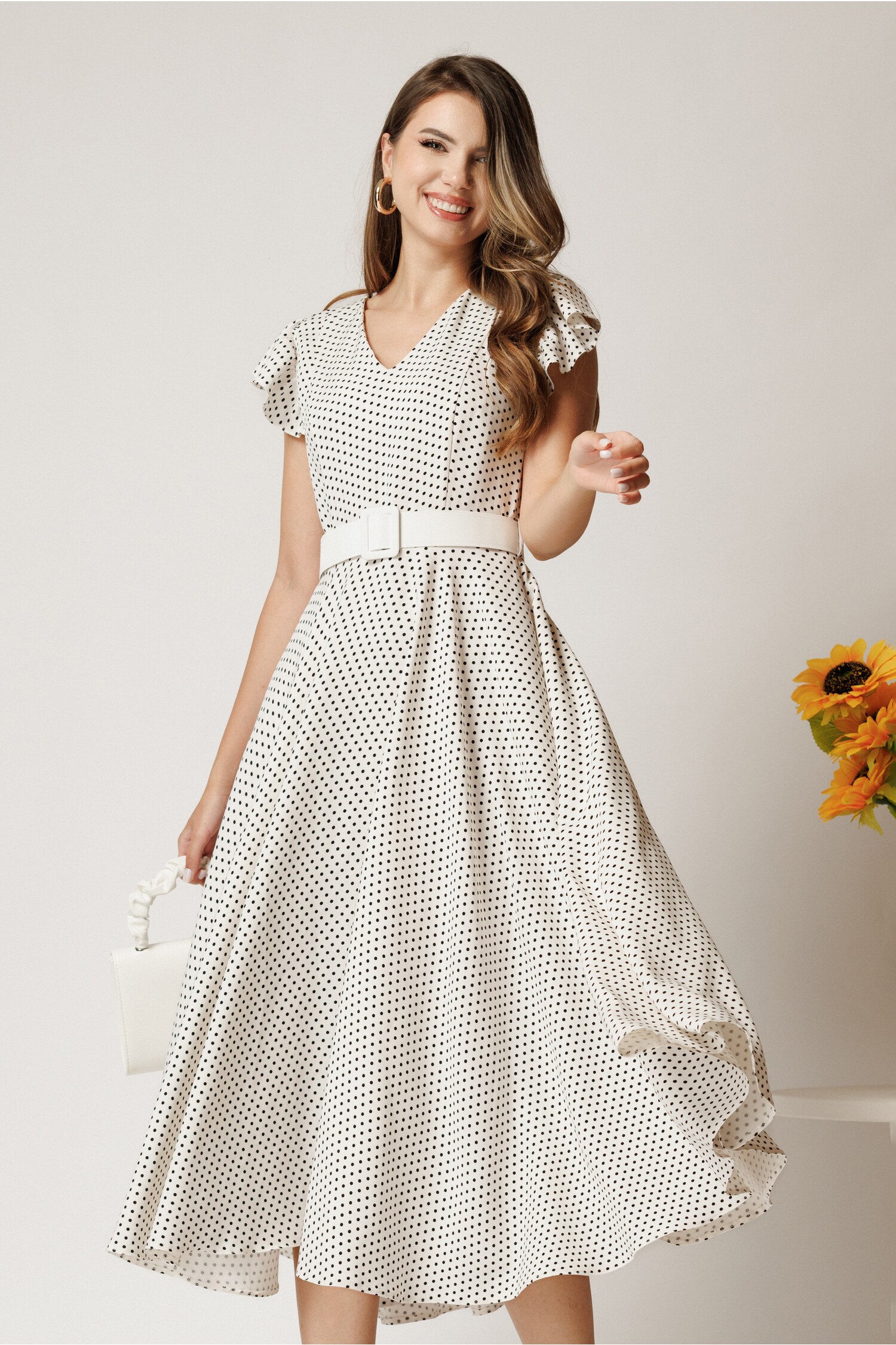 Rochie DY Fashion alba cu buline - Eleganță midi