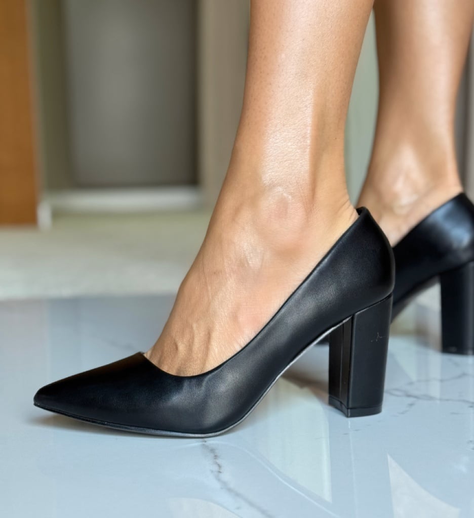 Pantofi Pauline Negri Eleganți cu Toc Înalt