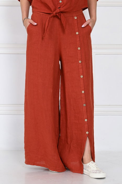 Pantaloni In Caramizii Shopika cu Nasturi Lemn