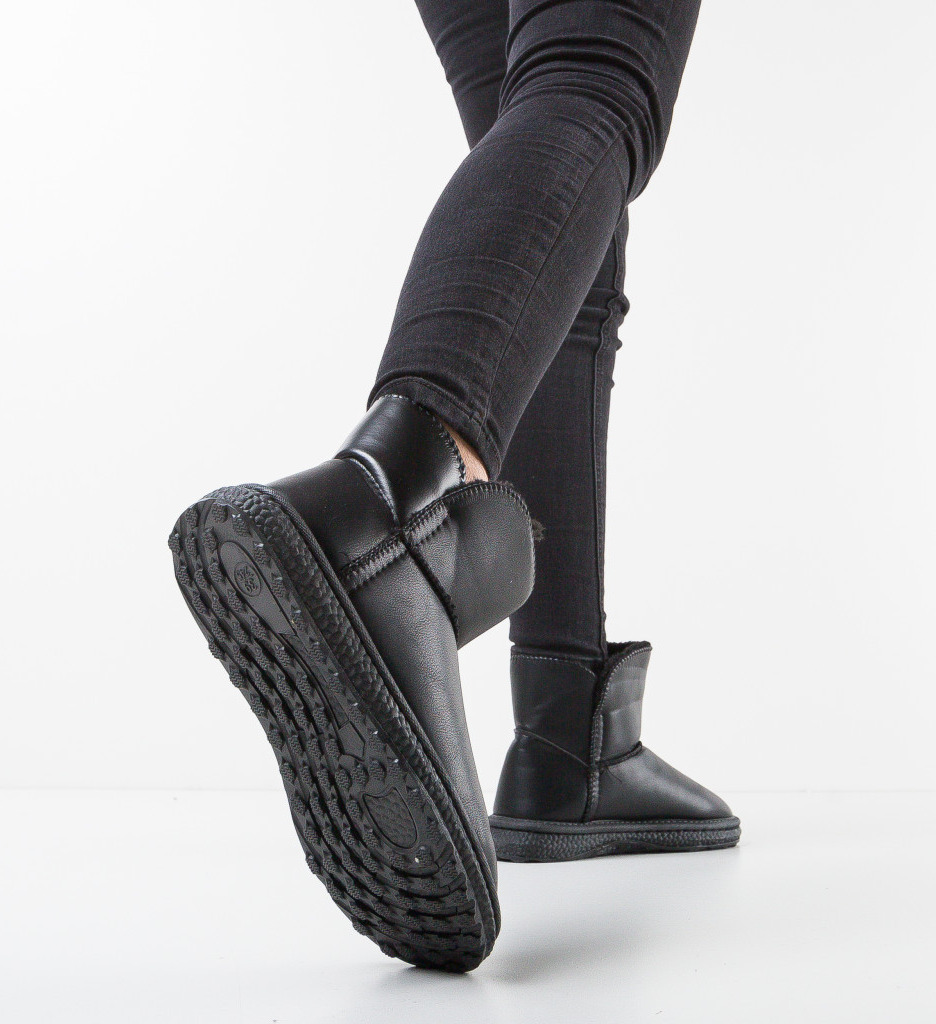 Cizme Tip UGG Negre | Confort și Eleganță