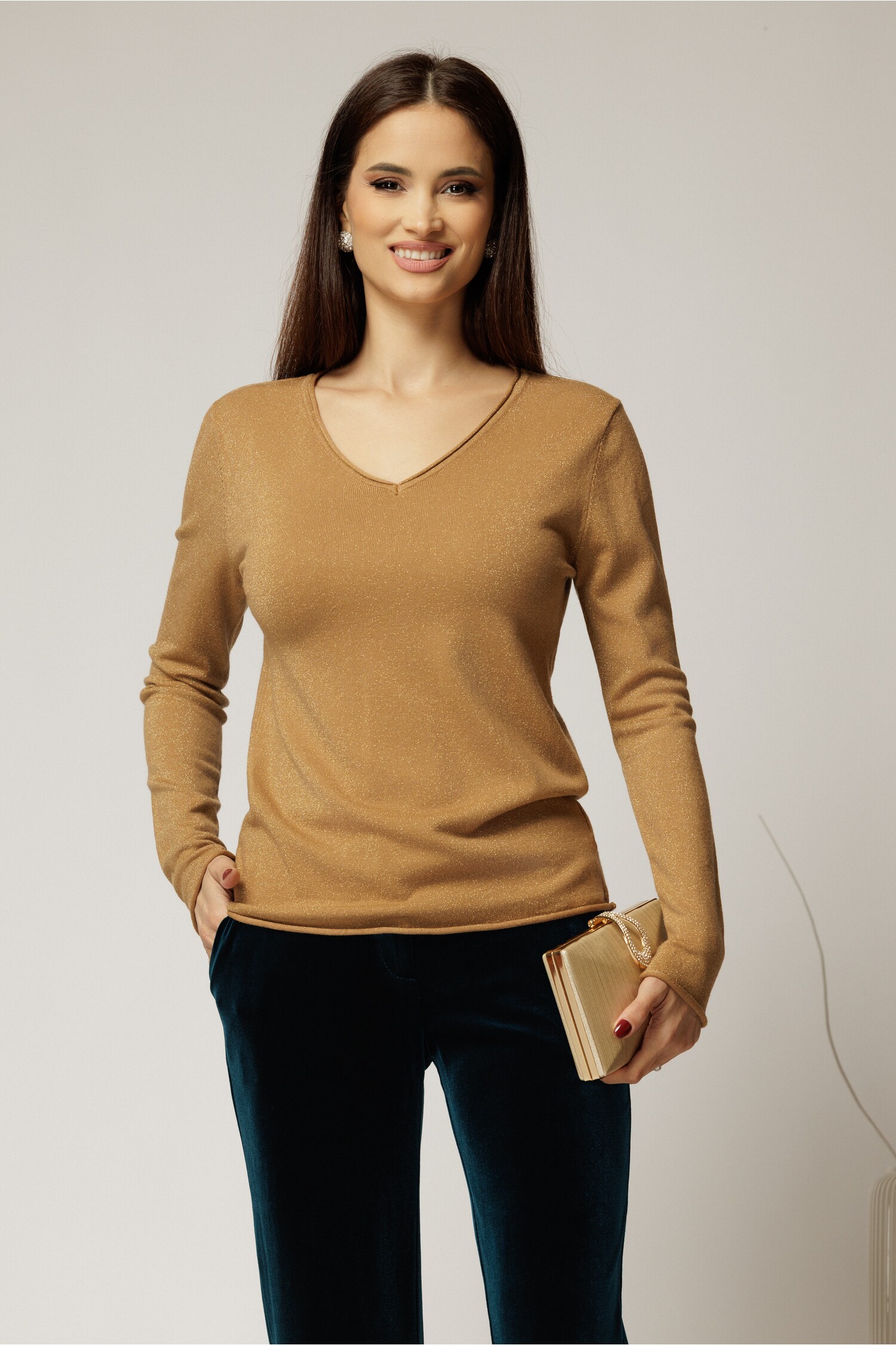 Bluza Camel cu Lurex - Eleganță și Stil