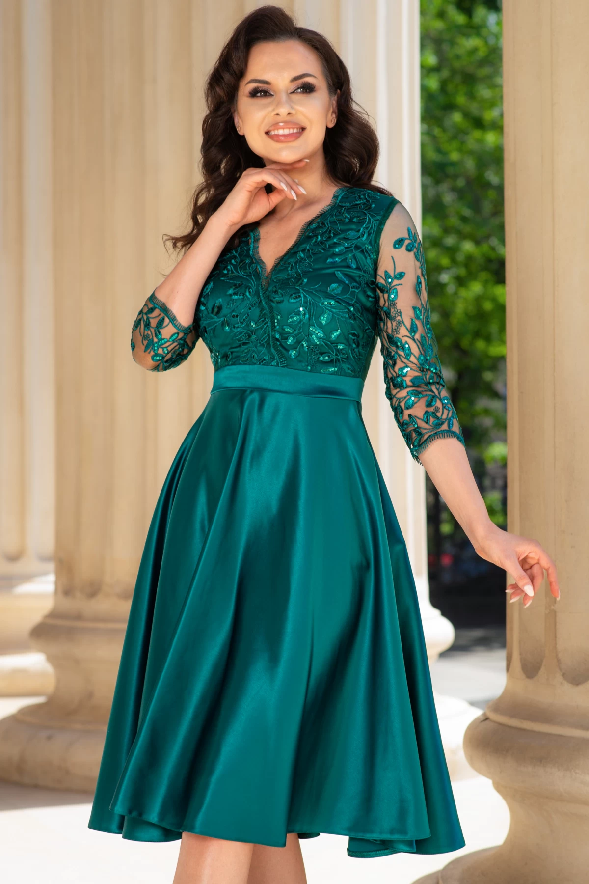 Rochie verde eleganta midi in clos Inna