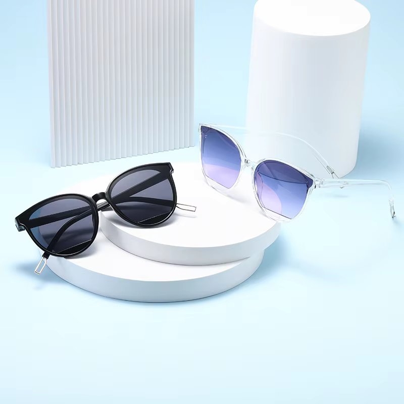 Ochelari de Soare Femei Picadili, Protecție UV400 - imagine 3