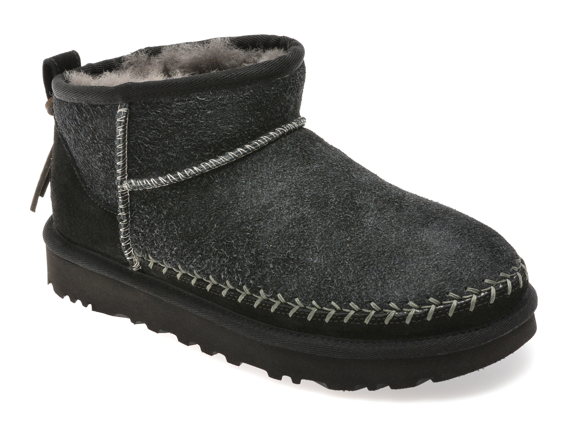 Ghete UGG Classic Ultra Mini | Stil & Confort