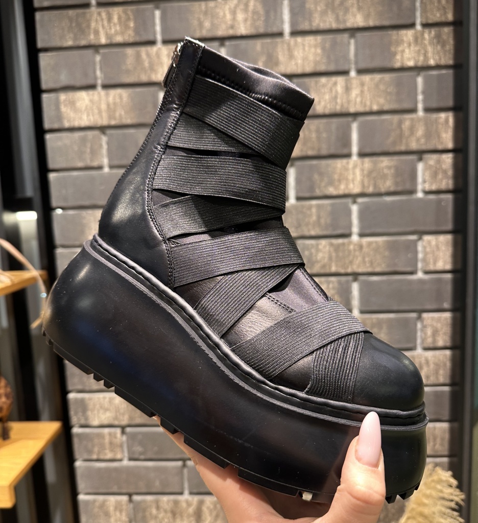 Ghete Dama Geratomo Negre | Stil & Confort