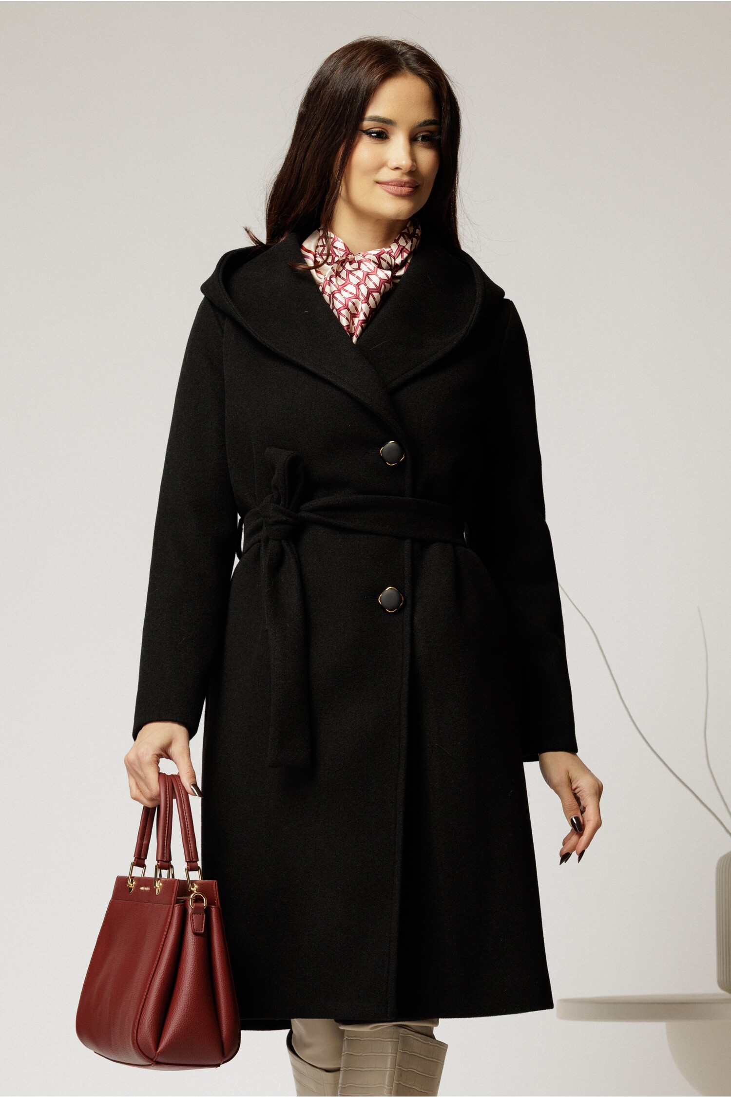 Palton negru stofă cu glugă | Eleganță și confort