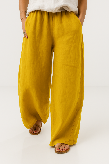Pantaloni In Galbeni Lejeri cu Curea Shopika