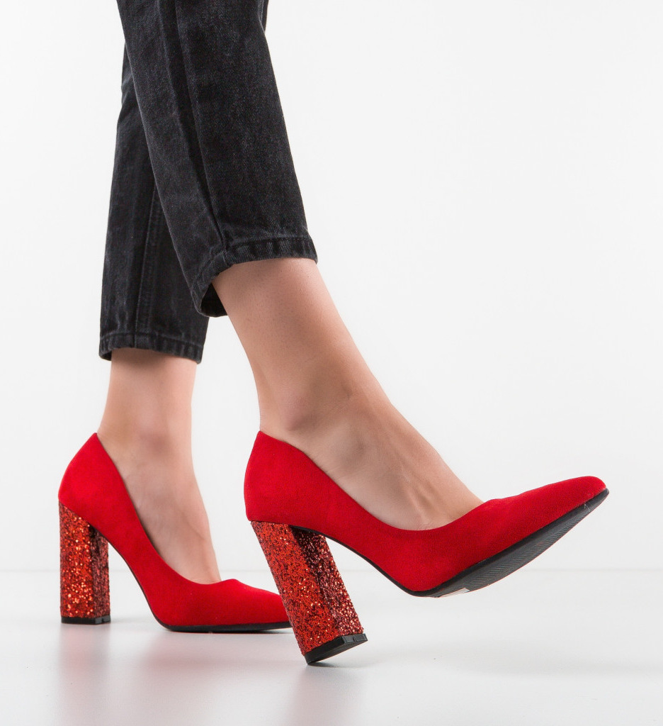 Pantofi Clarke Rosii cu Toc - Eleganță Maximă - imagine 2