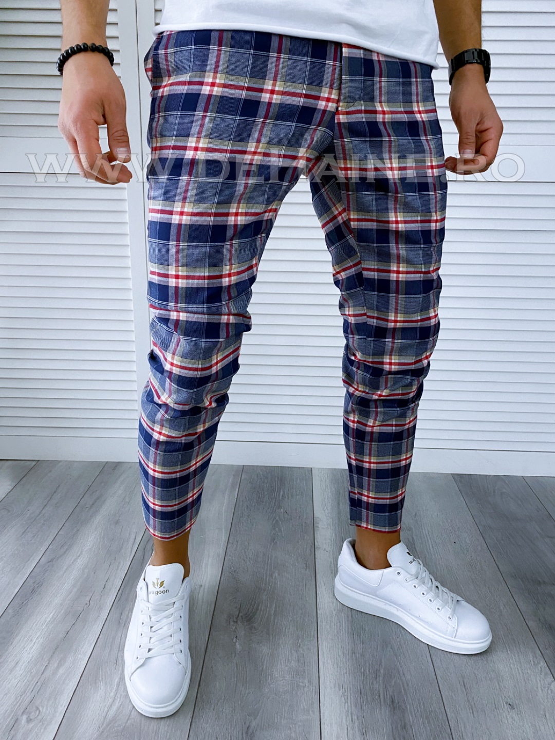 Pantaloni Barbati Casual in Carouri | Stil & Confort