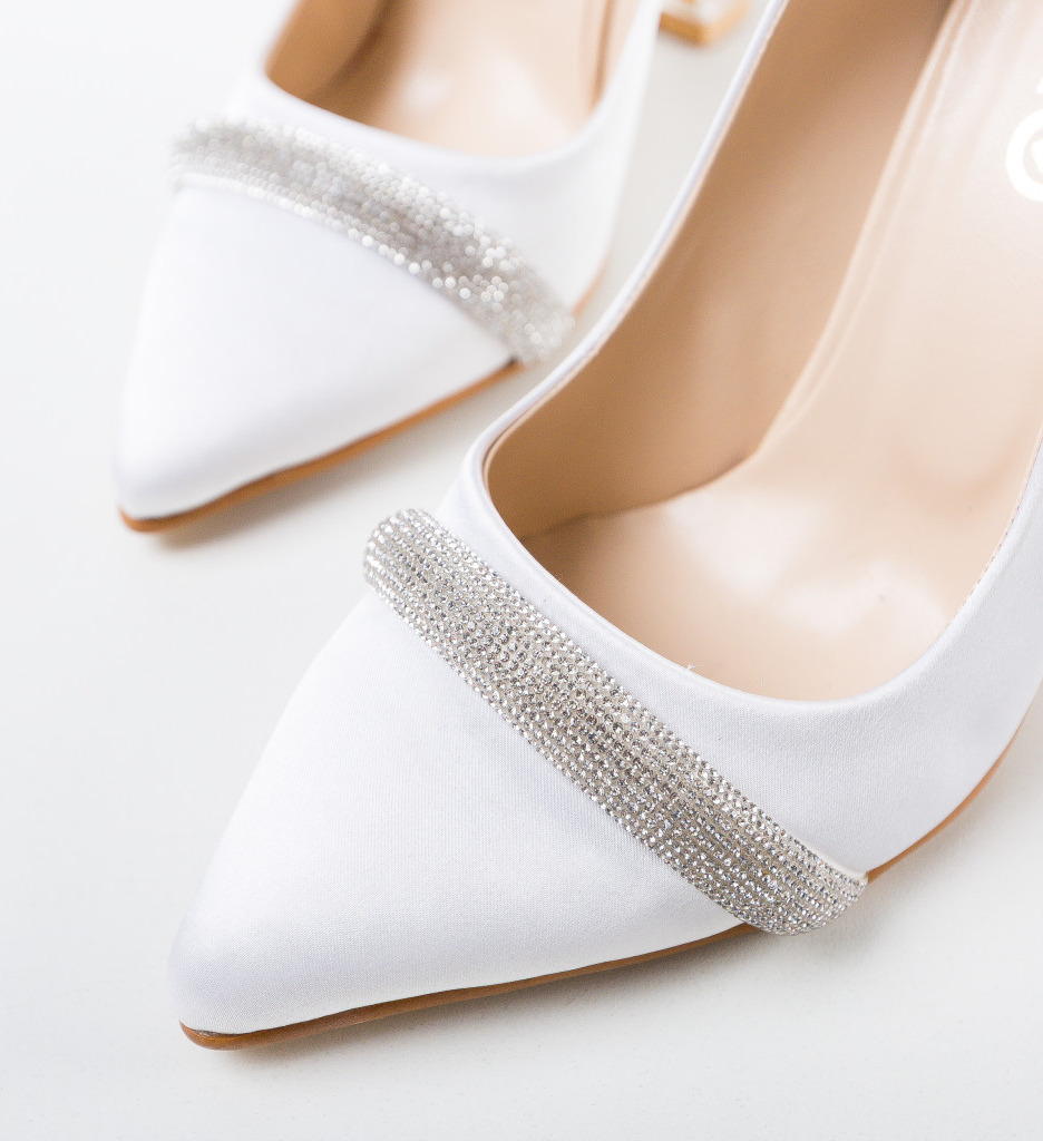 Pantofi Skyan Albi - Eleganță și Stil Versatil - imagine 7