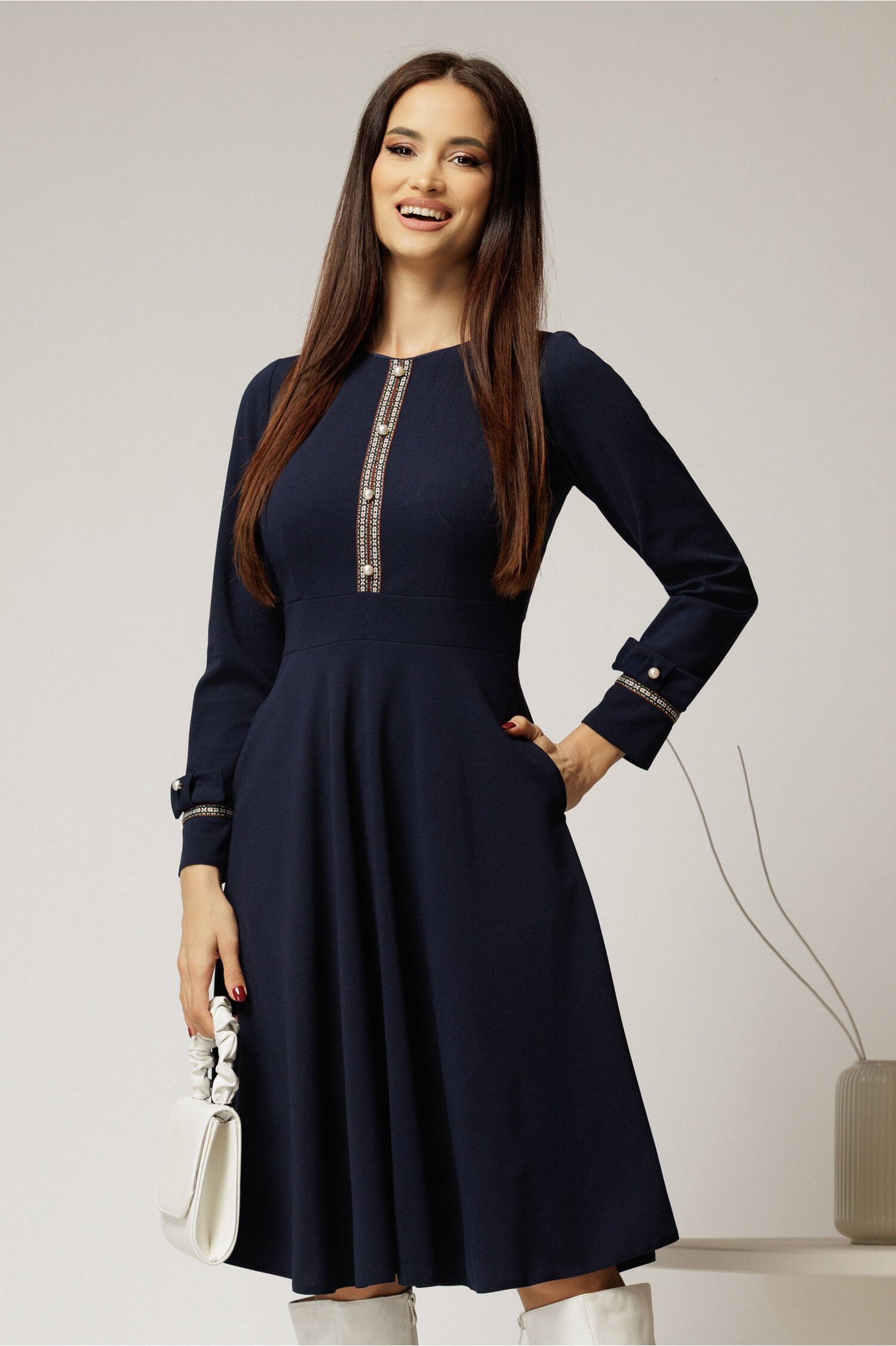 Rochie Midi Bleumarin Crep cu Buzunare
