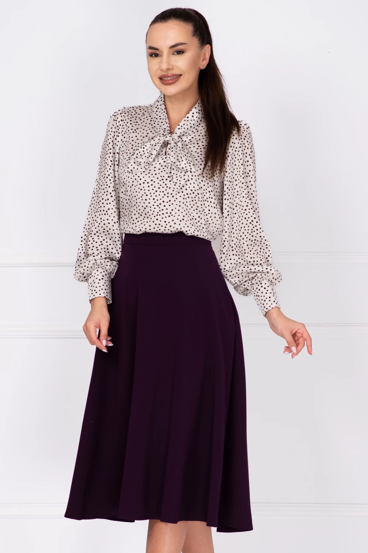 Fusta Midi Clos Mov Inpuff - Eleganță Modernă