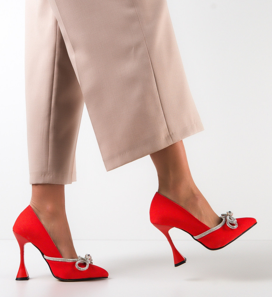 Pantofi Armas Rosii cu Toc - Eleganță și Stil - imagine 3