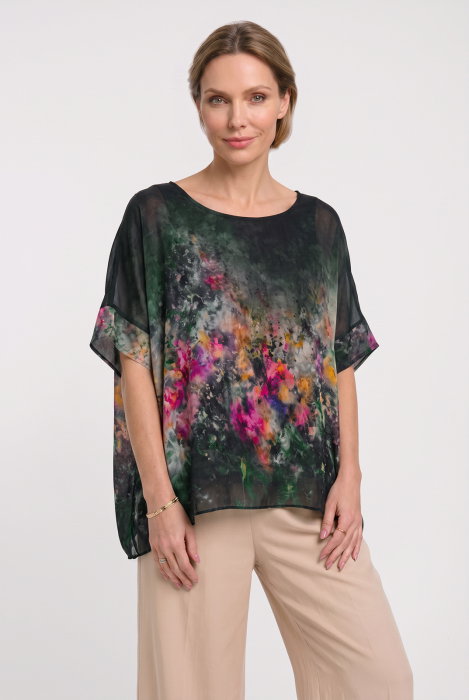 Bluza vaporoasa tip poncho din matase, croi oversized cu print pictural multicolora pe fond negru