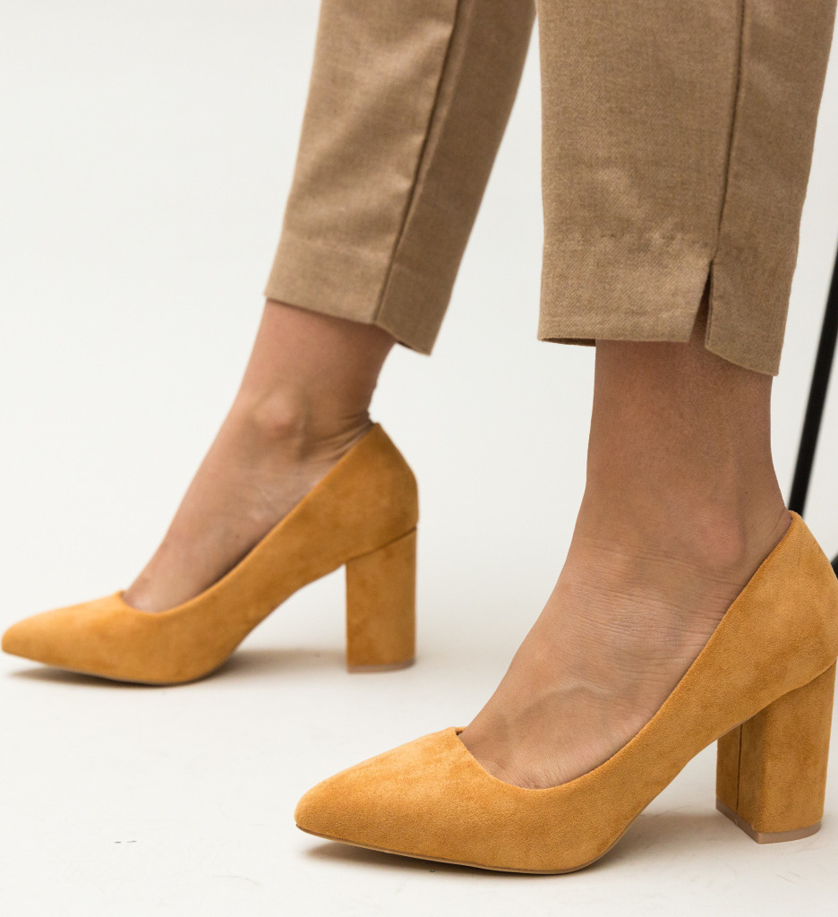 Pantofi Faulker Camel Eleganți și Versatili