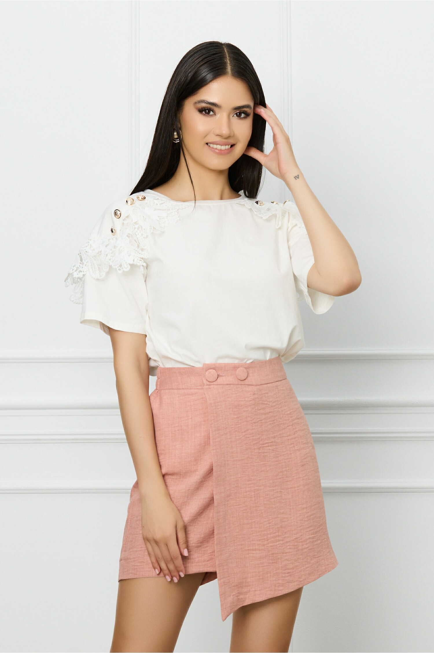 Pantaloni Scurți Tip Fustă LaDonna Roz