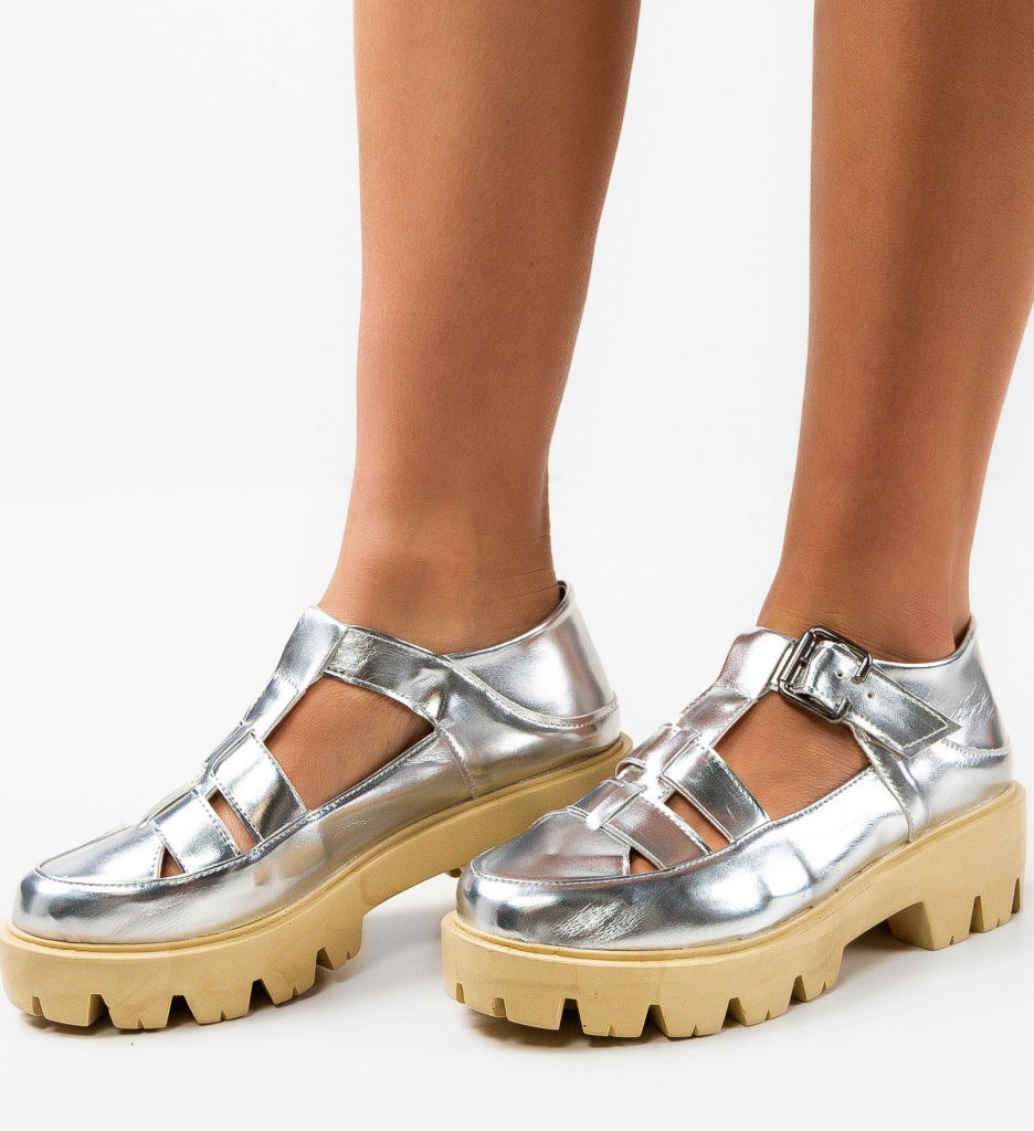 Pantofi Casual Argintii - Stil și Confort - imagine 3