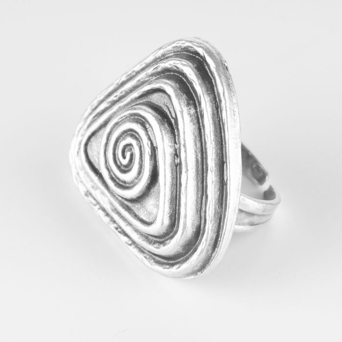 Inel Triunghiular Reglabil Shopika | Design Modern