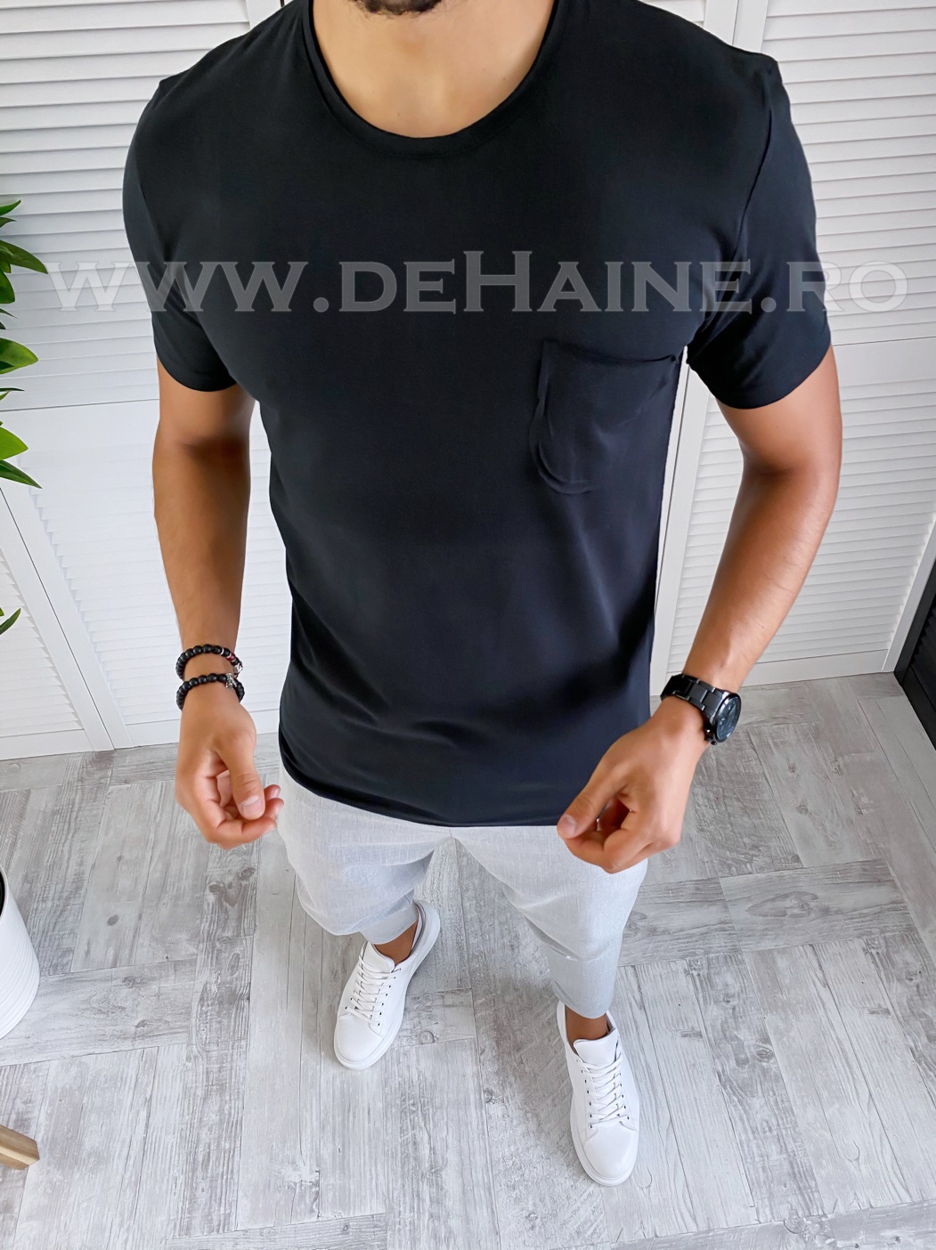 Tricou barbati negru slim fit B2420 P19-1.2