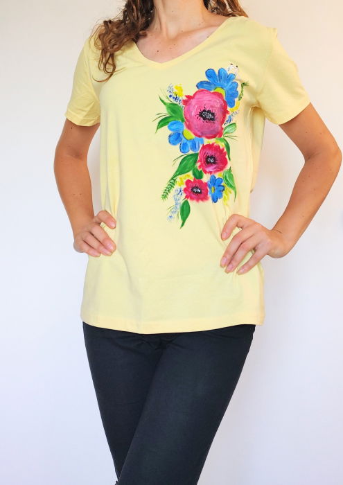 Tricou Pictat Manual Shopika | Design Floral Unic