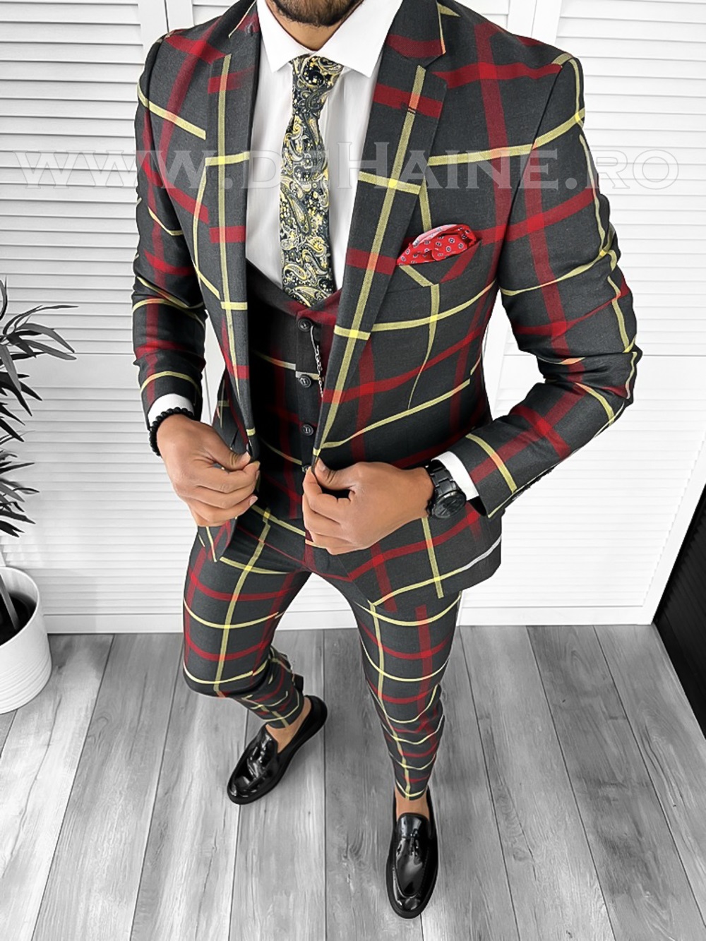 Costum Barbati Slim Fit în Carouri | 3 Piețe