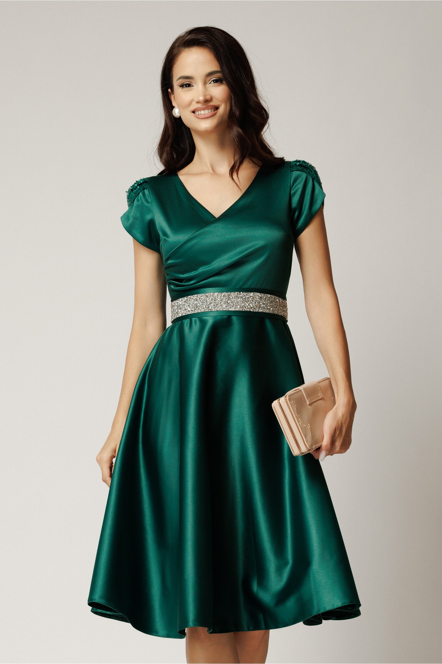 Rochie Midi Verde Tafta cu Paiete Eleganta
