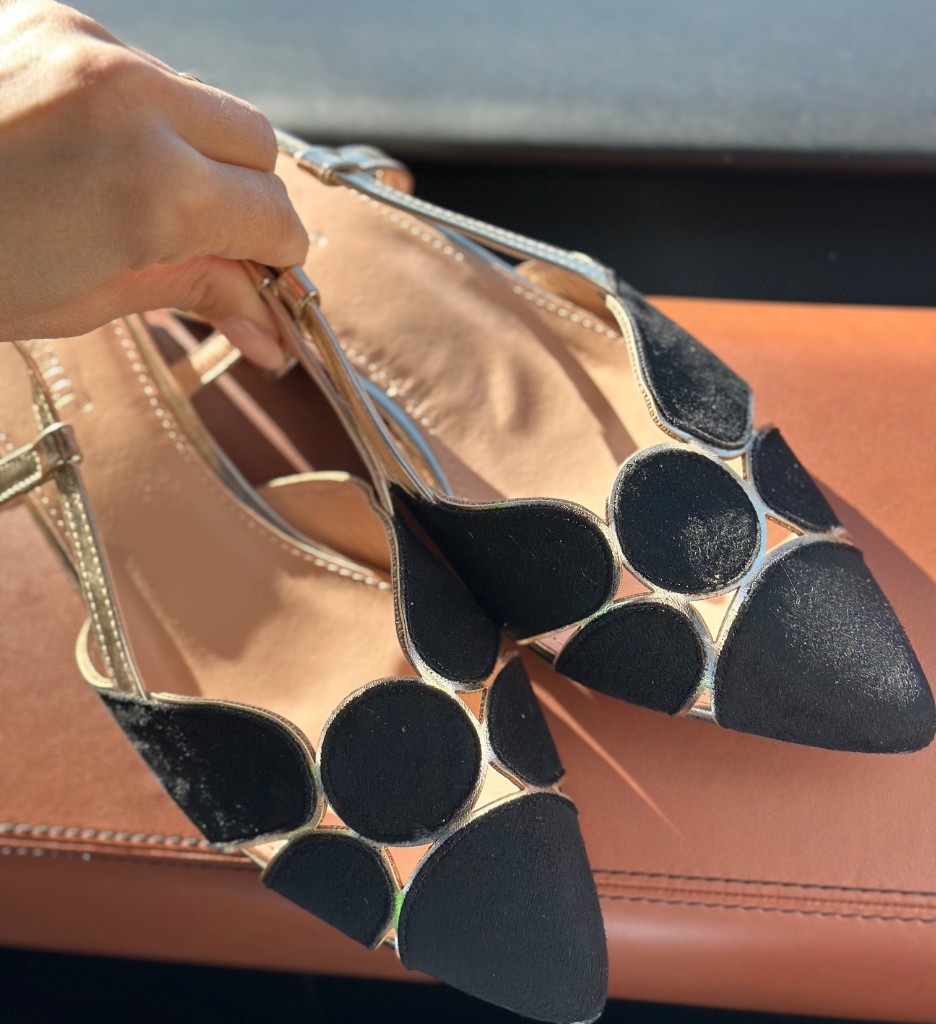 Pantofi Xquenda Negri - Eleganță și Stil - imagine 2