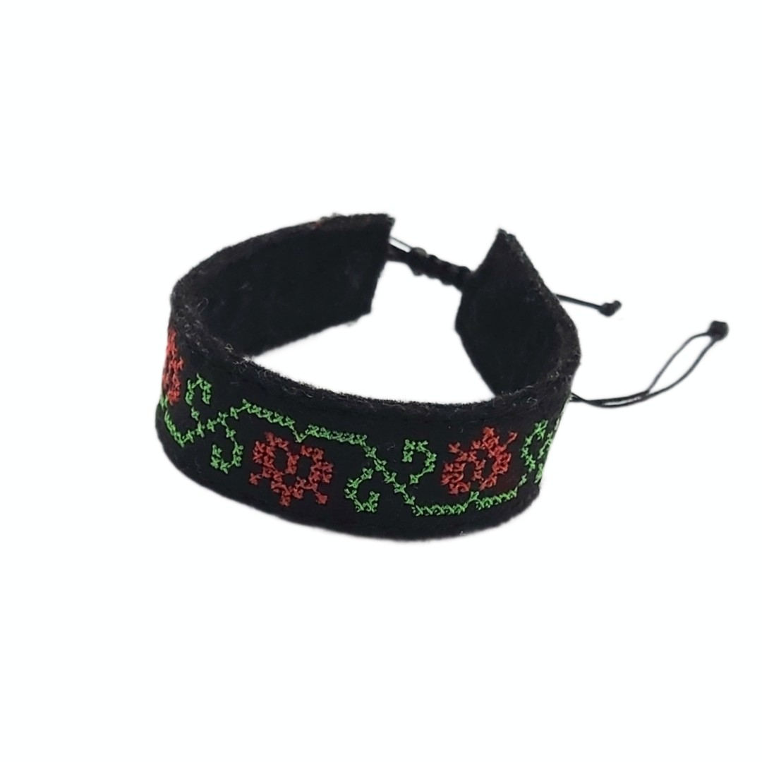 Bratara din fetru broderie traditionala model floral   lalea   Rosu