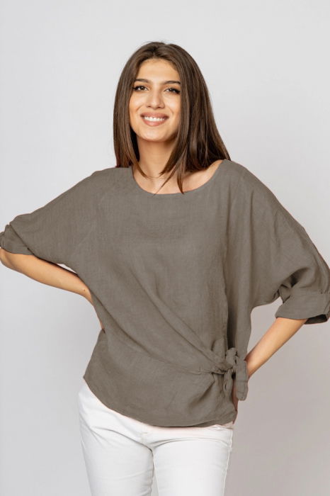 Bluza din in bej Shopika cu nod pe talie