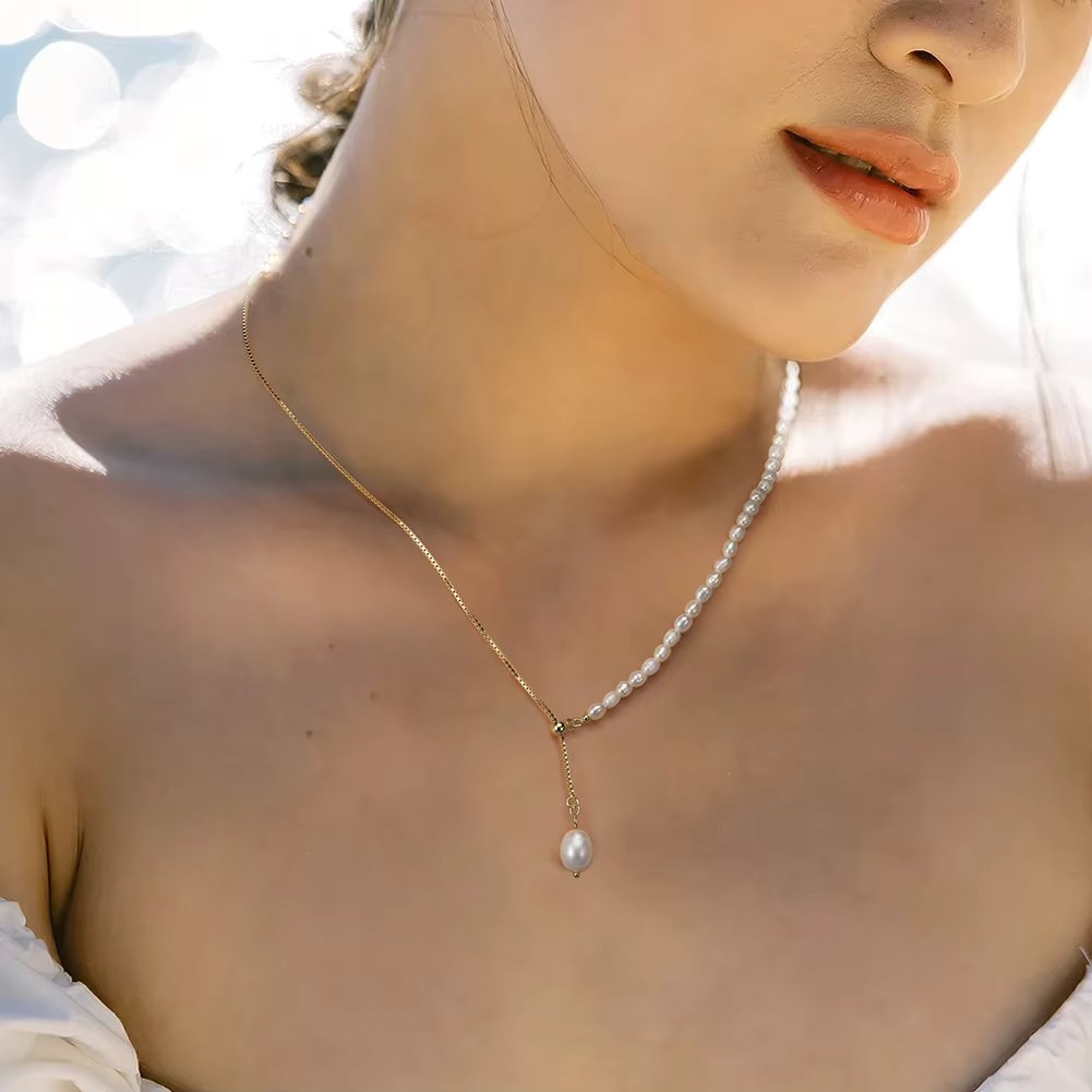 Lantisor Argint cu Perle Delis - Eleganta Pură - imagine 2
