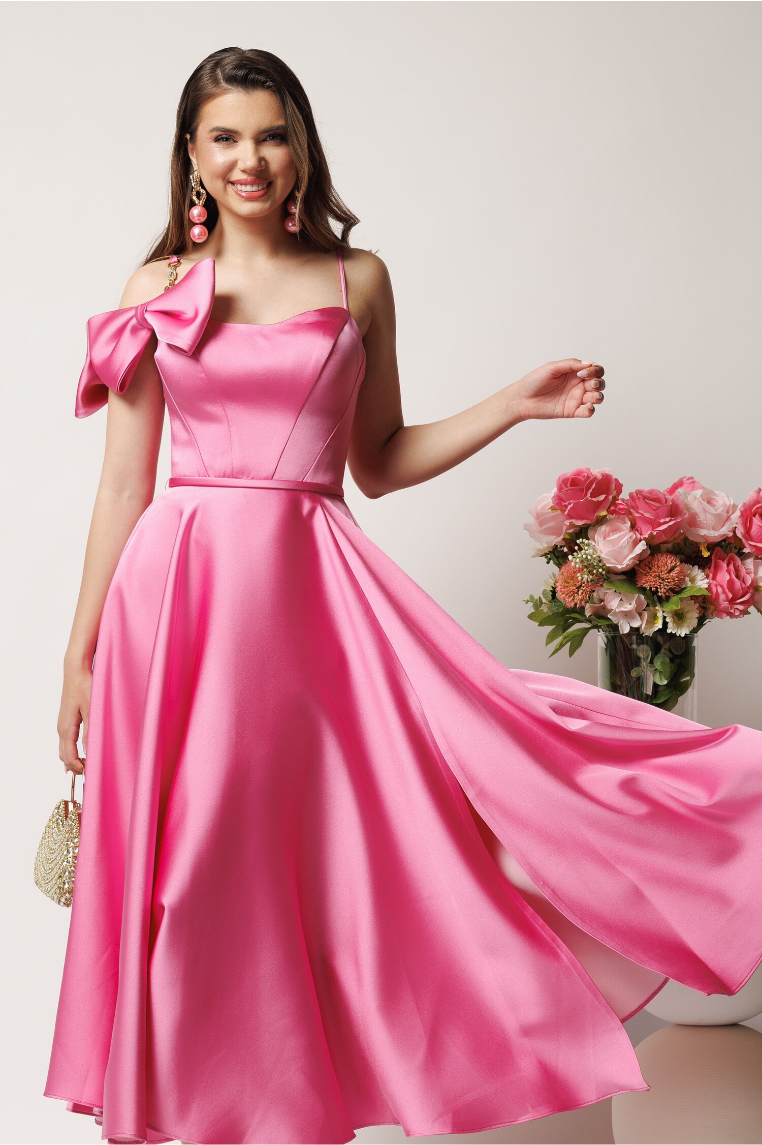 Rochie Midi Roz Tafta cu Fundă și Clos Elegant