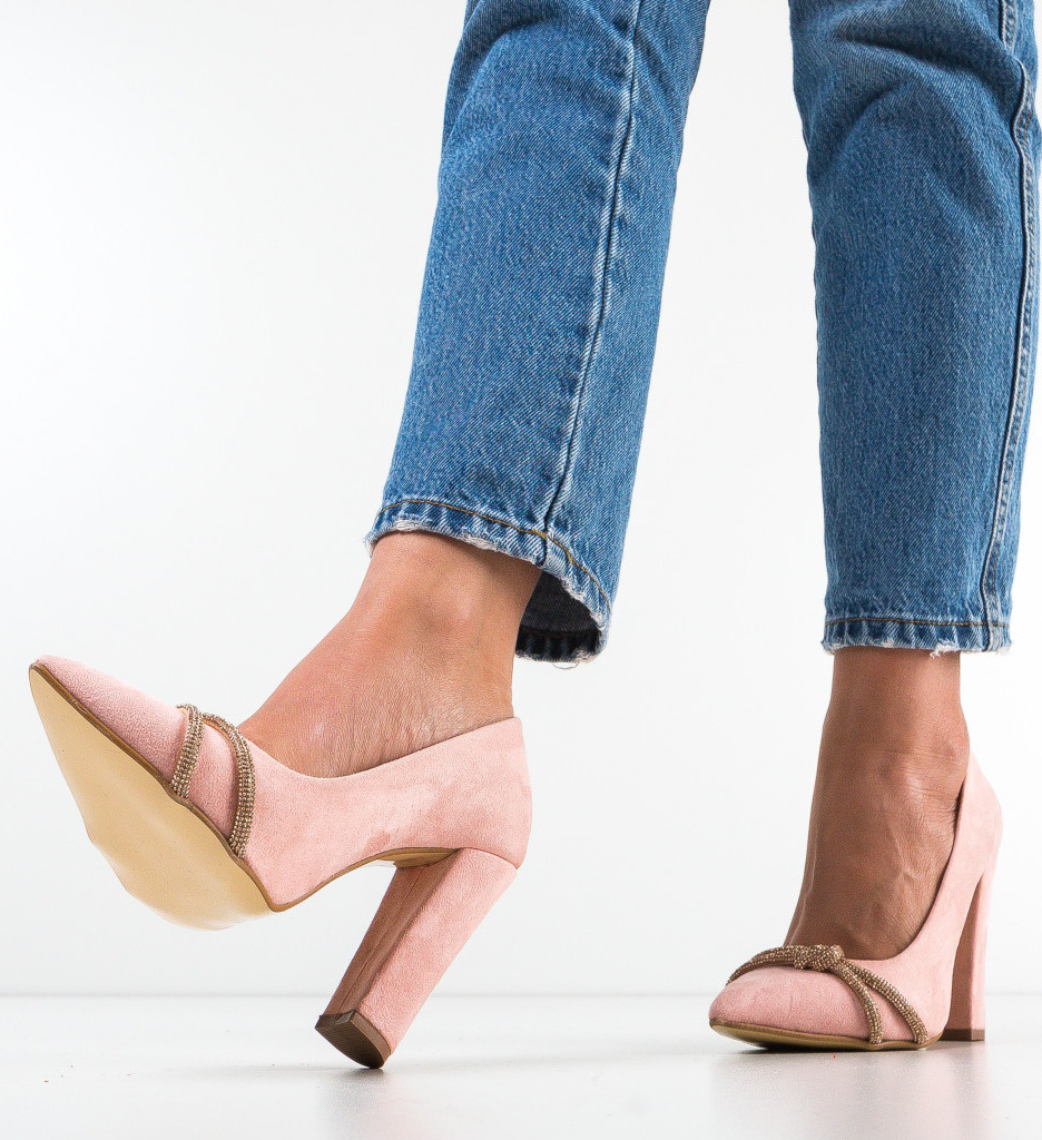Pantofi Tuty Roz - Eleganță și Stil - imagine 3