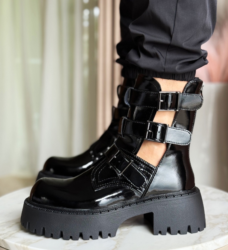 Ghete Dama Frykse Negre | Stil și Confort