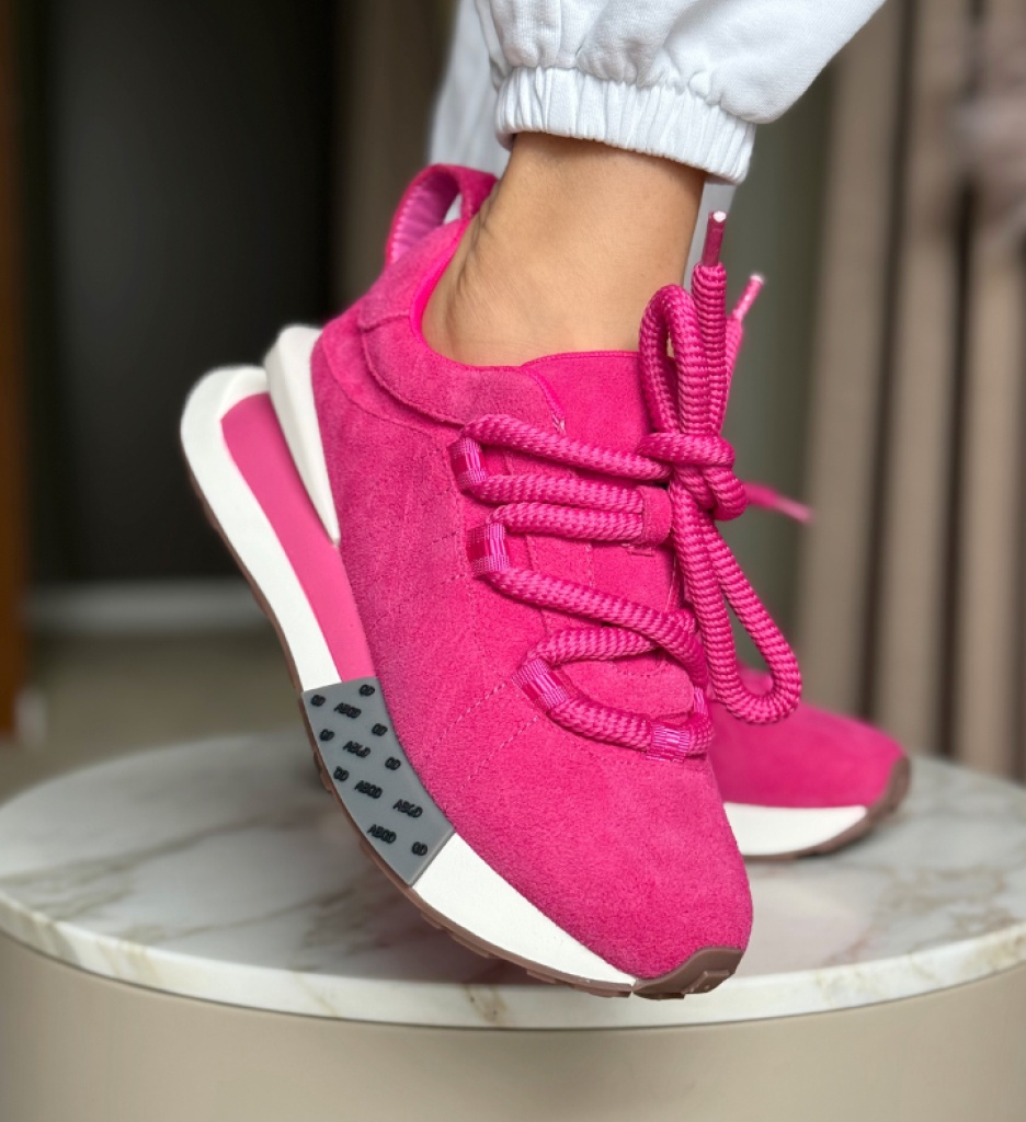 Adidasi Dama Merle Fuchsia - Confort si Stil