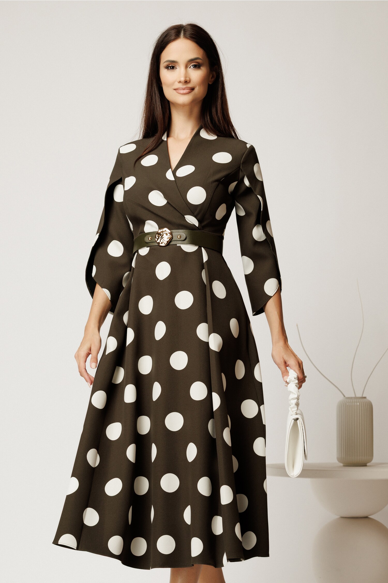 Rochie Midi Kaki Clos cu Curea - Stil Elegant