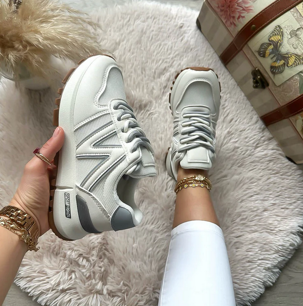 Adidași Dama Albi cu Gri - Confort și Stil Casual