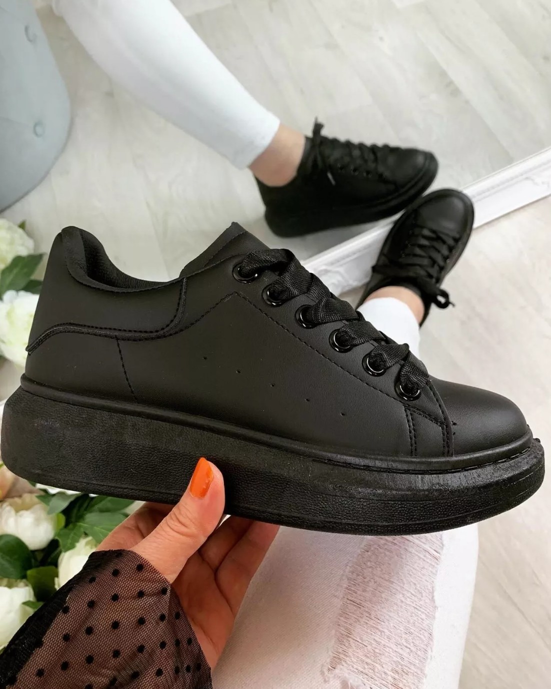 Adidași Dama Negri Casual B5766 - Confort și Stil