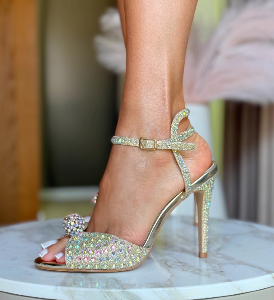 Sandale cu Toc Genetor Aurii – Eleganță și Stil - imagine 3