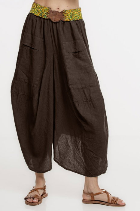 Pantaloni tip salvari din in, croiala asimetrica si buzunare, maro