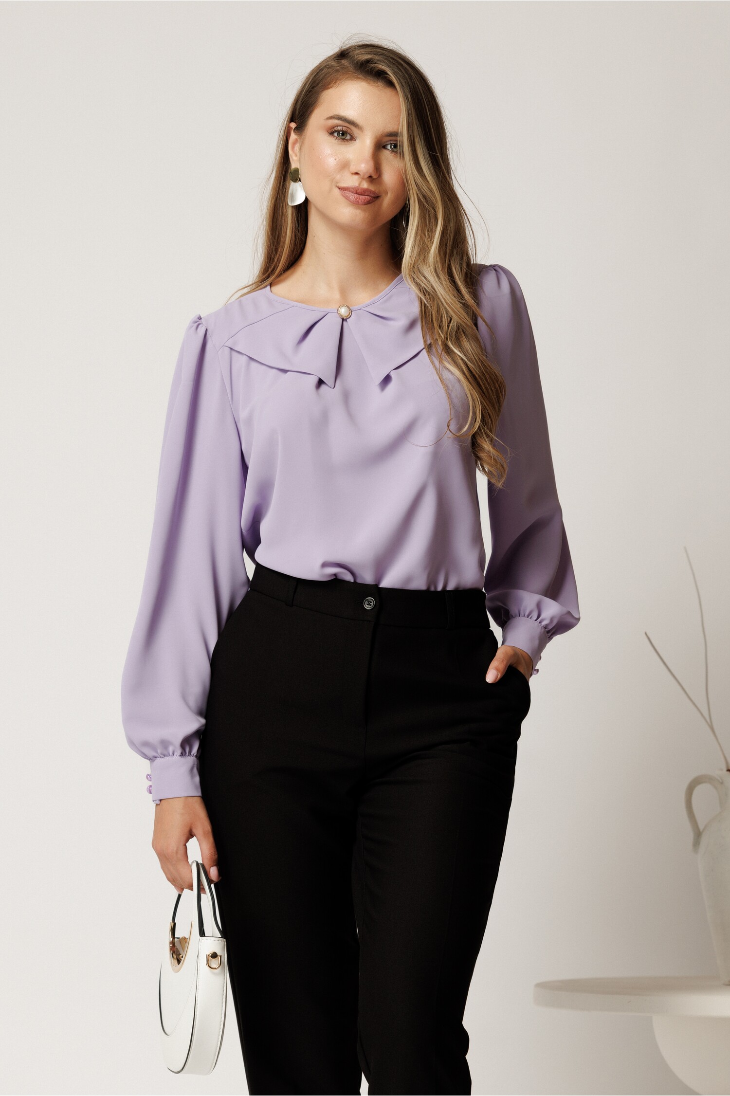 Cămașă Lila Eleganta cu Guler Fundă și Perlă