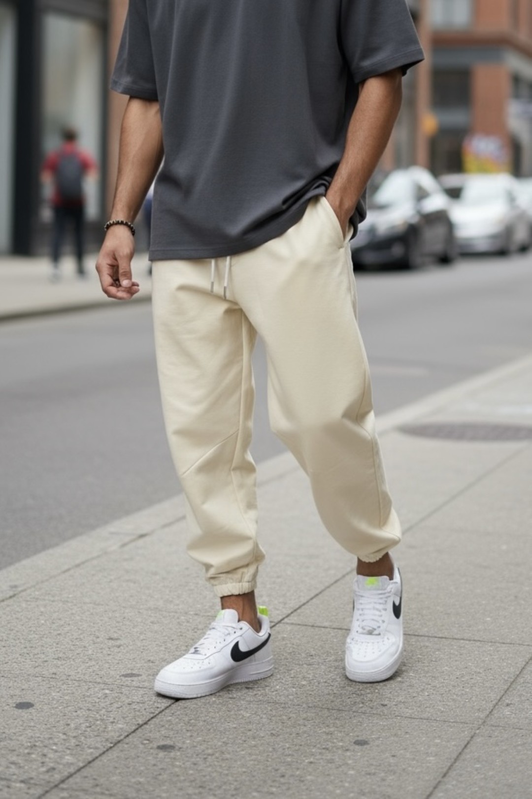 Pantaloni Trening Cargo Bej Conici | Stil & Confort - imagine 2