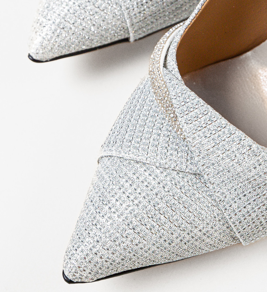 Pantofi cu Toc Argintii - Stil Elegant - imagine 5