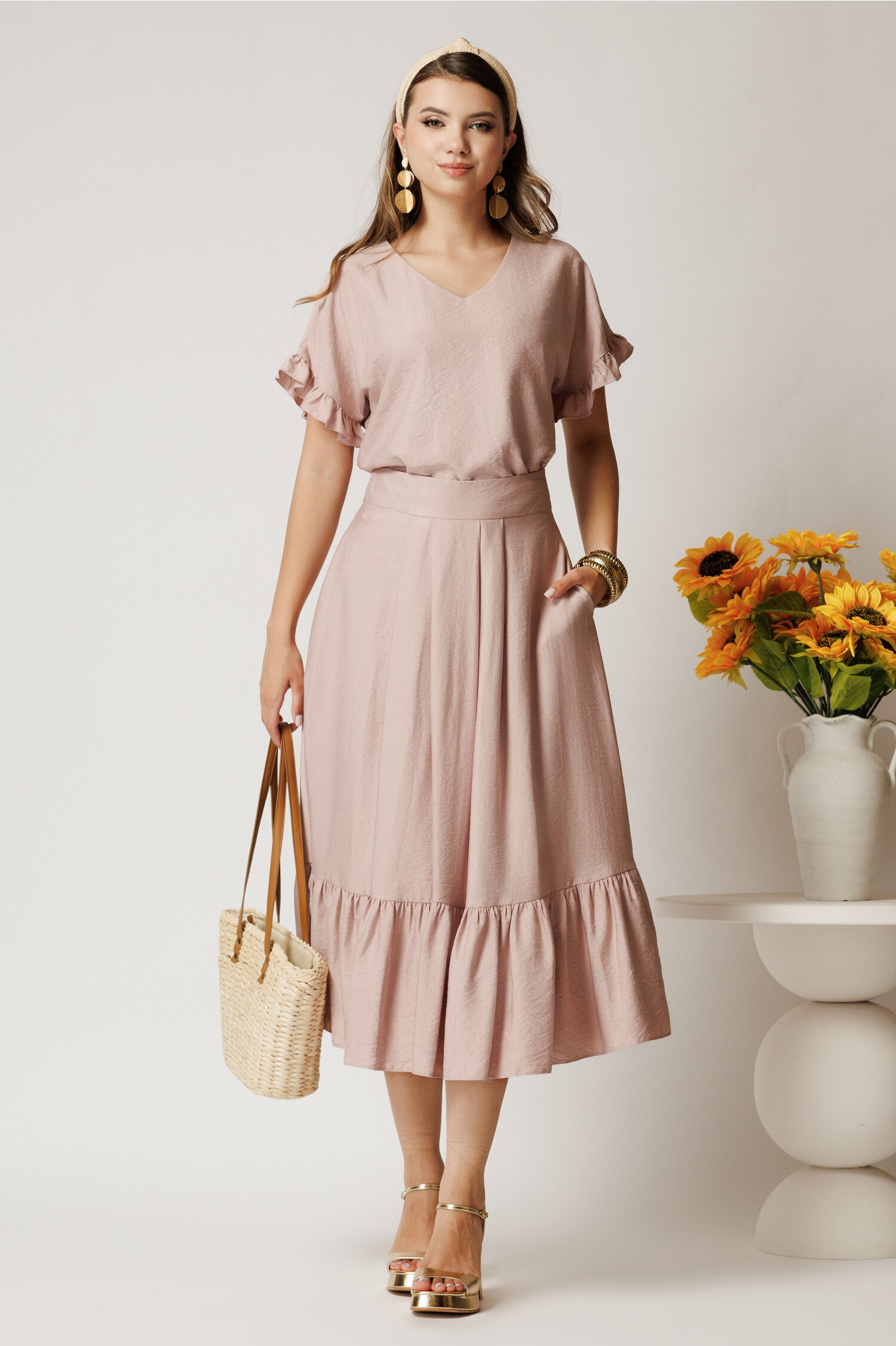 Fusta Midi Roz cu Volan | Eleganță Feminină
