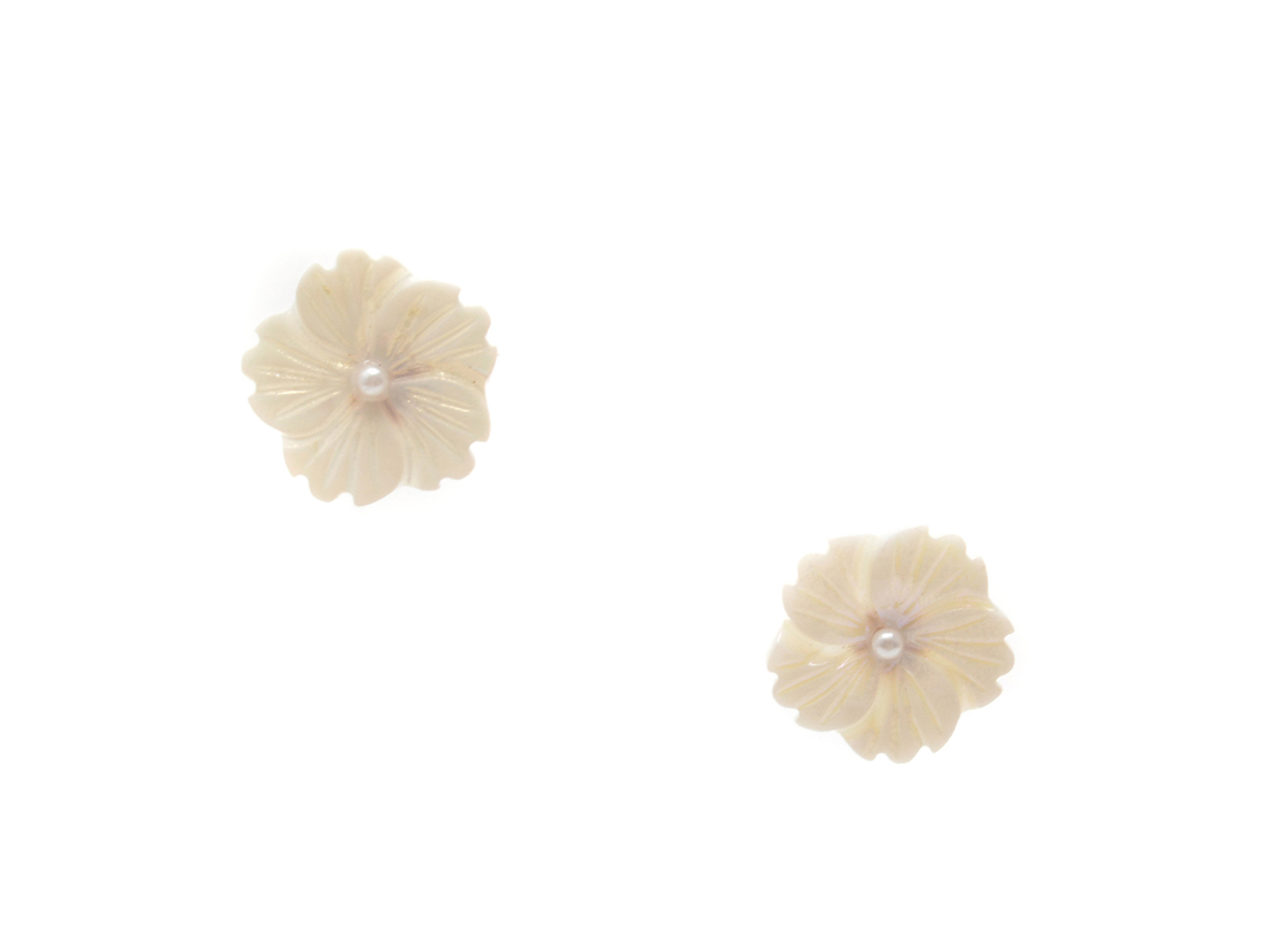 Cercei ALDO CAMELLIAA - Design Elegant Alb
