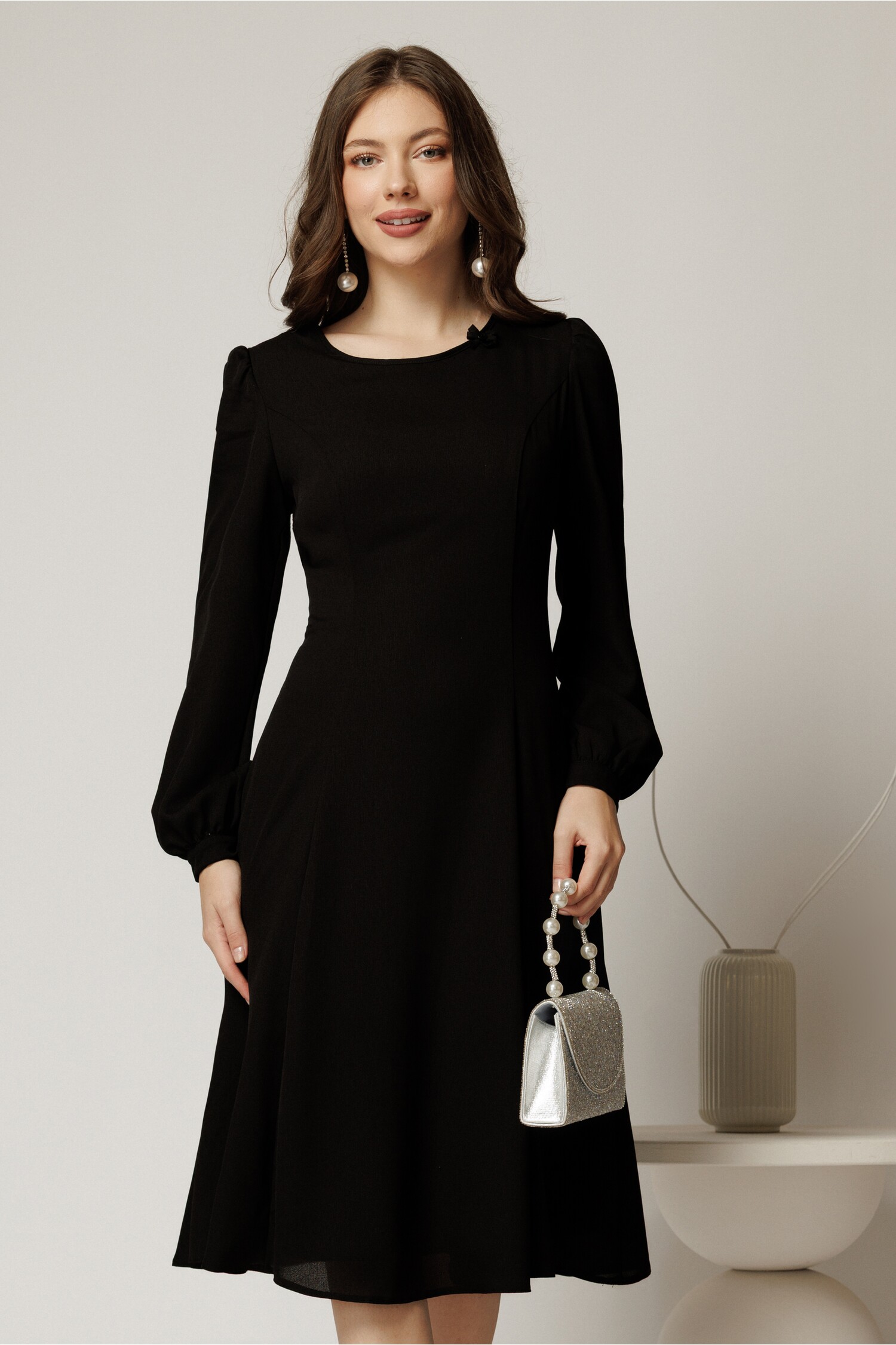 Rochie Neagră Elegantă din Voal | Croi Slimant